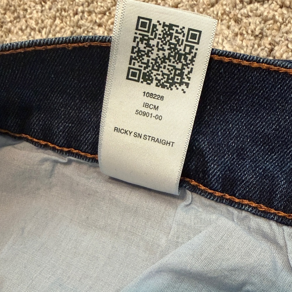 True Religion Ricky Relaxed Straight Jeans - Picture 11 of 11
